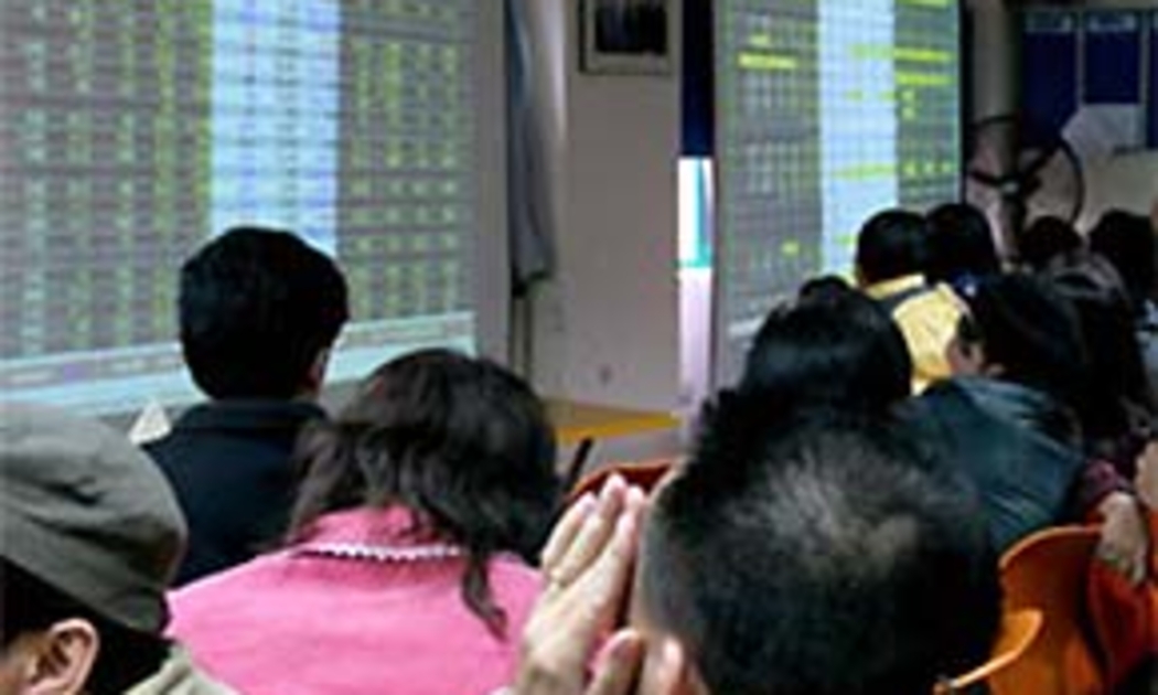 Chứng khoán tăng, nhà đầu tư đã trở lại sàn.