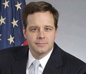 Ông David M. Spooner.