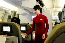 Vietnam Airlines bắt đầu tính thuế VAT 10% vào giá vé máy bay từ 1/1/2010.