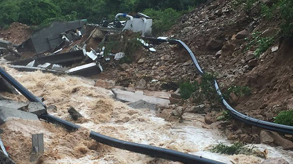 Bão số 9 gây nhiều thiệt hại về người và tài sản tại miền Trung - Ảnh: VGP.