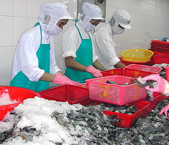 Theo VASEP, nếu chỉ dựa vào nguyên liệu trong nước, khó có thể đưa xuất khẩu thuỷ sản vượt quá 4 tỷ USD mỗi năm.
