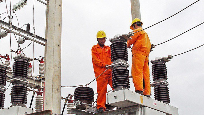 Các chuyên gia cho rằng, tình trạng mất cân đối cung - cầu điện tập trung ở phía Nam, nên nếu mua điện Trung Quốc thì vấn đề truyền tải điện vào miền Nam như thế nào?