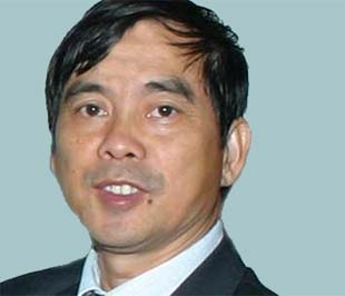 Ông Nguyễn Mạnh Hùng