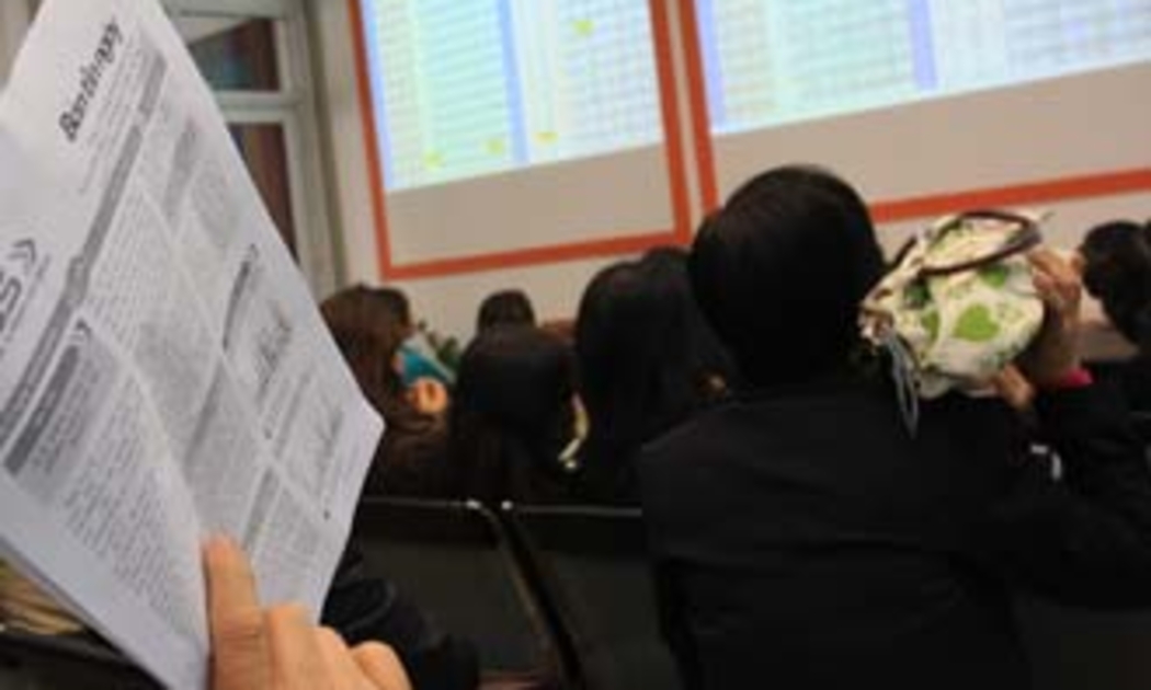 Những phiên vừa qua, nhiều nhà đầu tư nhỏ bắt đầu rục rịch trở lại thị trường.