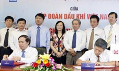 Than bắt tay với dầu khí