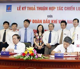 Lễ ký thỏa thuận giữa hai bên, sáng 28/7.