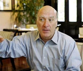 "Trên một phương diện nào đó, những tranh chấp thương mại giữa Việt Nam và Mỹ là dấu hiệu phản ánh giá trị ngày càng tăng của mối quan hệ kinh tế giữa Việt Nam và Hoa Kỳ."