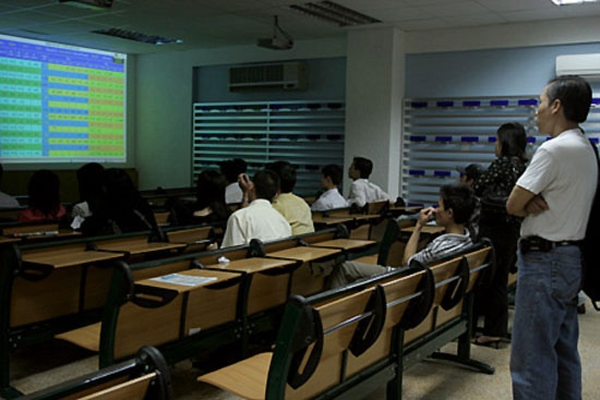 Công ty chứng khoán sẽ gặp nhiều rắc rối nếu bị truy thu thuế giá trị gia tăng với dịch vụ ứng trước tiền bán