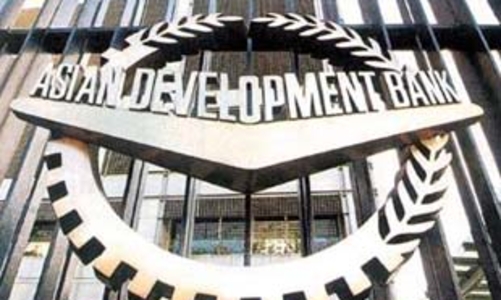 ADB: Việt Nam phải hành động dứt khoát để tránh suy thoái
