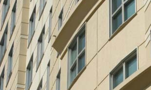 Kính xây dựng “điêu đứng” không chỉ vì dầu!