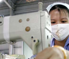 Trong một thời gian dài, rất nhiều tổ chức - doanh nghiệp luôn coi đào tạo và phát triển nhân viên là một chi phí chứ không nghĩ đó là một nguồn đầu tư dài hạn như bất kỳ một nguồn đầu tư vào cơ sở hạ tầng hay máy móc nhà xưởng - Ảnh: VT.