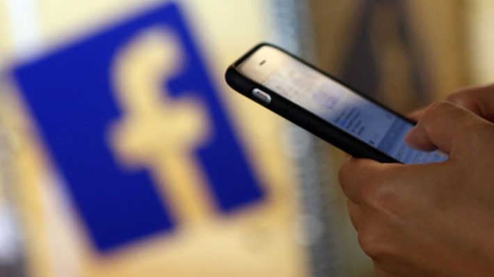 Facebook Việt Nam cho biết, tệp dữ liệu này đã cũ và dường như được thu thập trước khi chúng tôi tắt tính năng tìm kiếm người dùng bằng số điện thoại vào năm ngoái. 