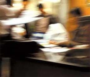 Nhiều loại cổ phiếu tiềm năng đang được săn lùng ráo riết.