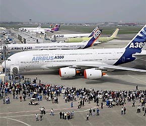 Để có được khoản lợi nhuận 5 tỷ USD, ngành hàng không thế giới cần phải có doanh thu 40 tỷ USD.