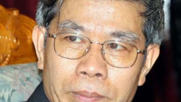 Vượt qua bất ổn kinh tế: 6 đề xuất cụ thể