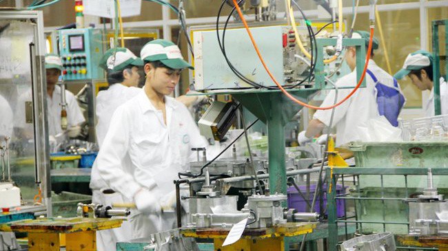 Tổng vốn đầu tư nước ngoài vào Việt Nam giảm 18%.