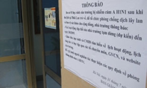 Các trường ở Hà Nội tạm nghỉ học vì cúm A/H1N1 
