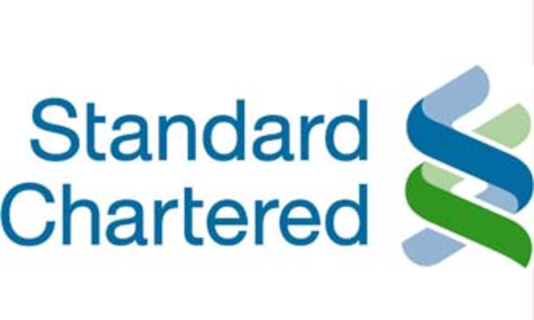 Ngân hàng Standard Chartered hiện hoạt động tại 56 quốc gia, và là một trong những ngân hàng đầu tiên thành lập ngân hàng con 100% vốn nước ngoài tại Trung Quốc.