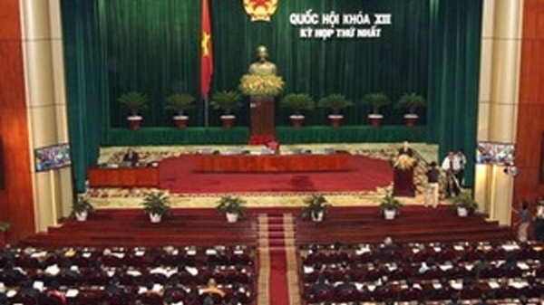 Quốc hội băn khoăn giữa hai mục tiêu ngược chiều