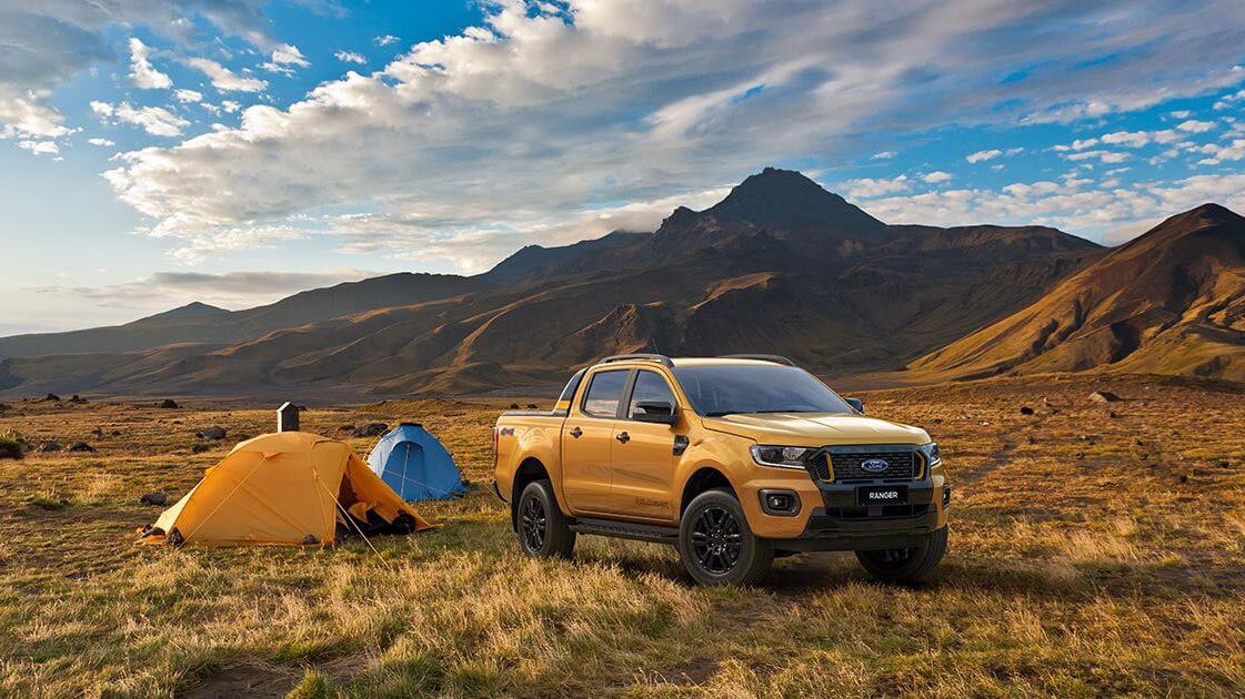 Sức mua kỷ lục tháng cuối năm giúp Ford Ranger bỏ xa tất cả các mẫu xe bán tải khác tại thị trường Việt Nam.