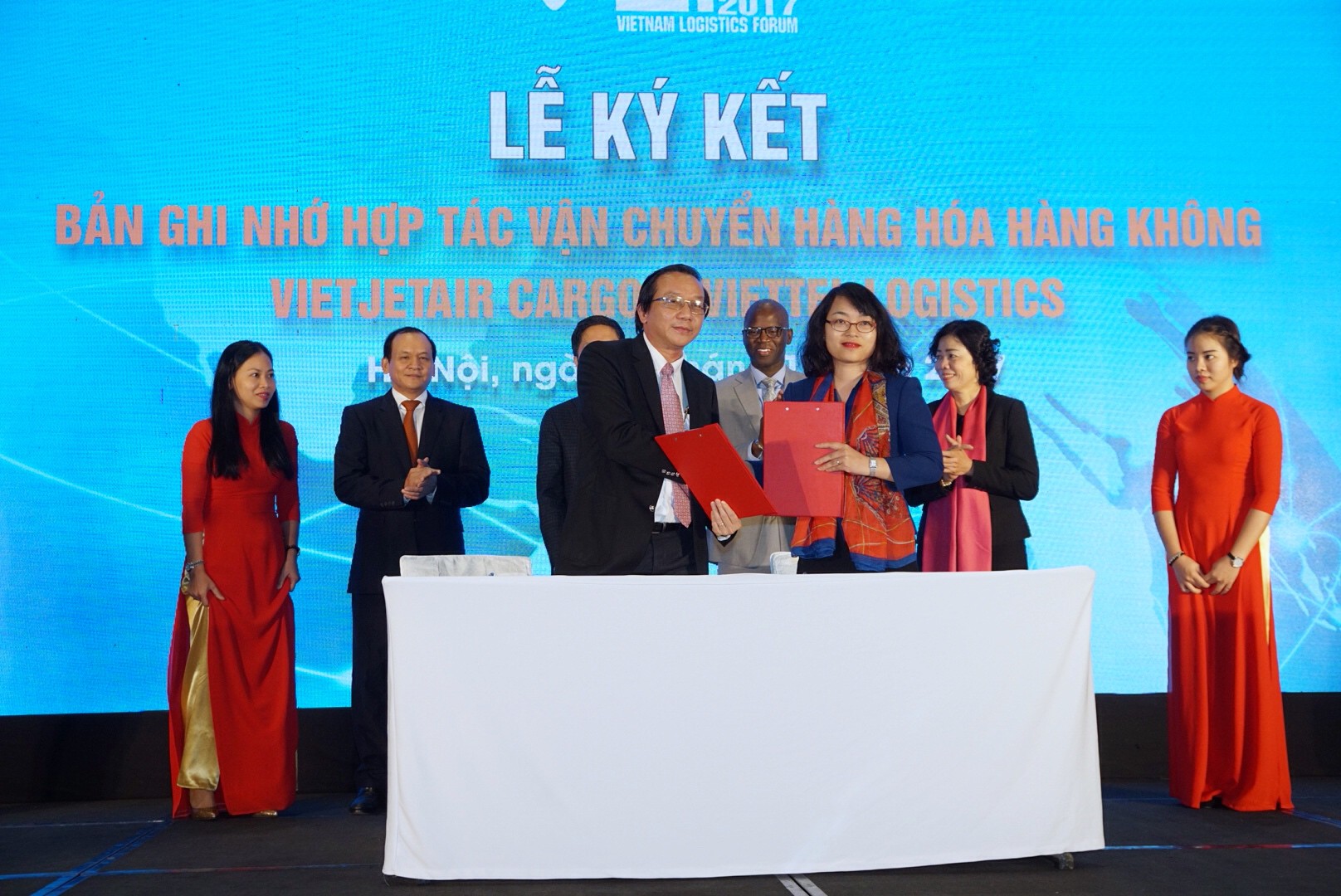 undefined - Ảnh 1.