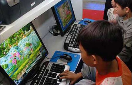 Doanh nghiệp game phải khuyến cáo một cách rõ ràng người chơi về những tác động ngoài mong muốn đối với thể chất và tinh thần của người chơi có thể xảy ra khi chơi… 