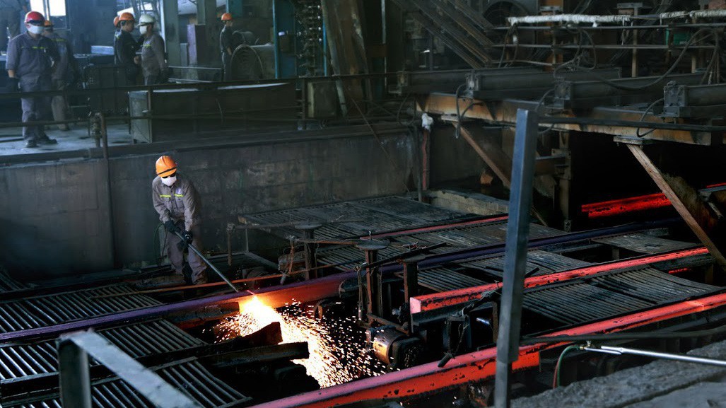 Kiên quyết xử lý dứt điểm các dự án đầu tư chậm tiến độ, hoạt động thua lỗ, kém hiệu quả theo cơ chế thị trường. Ảnh minh họa: Quang Phúc.