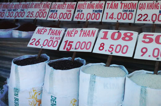 Các mặt hàng lương thực tăng giá mạnh đã tác động đến CPI tháng 11.