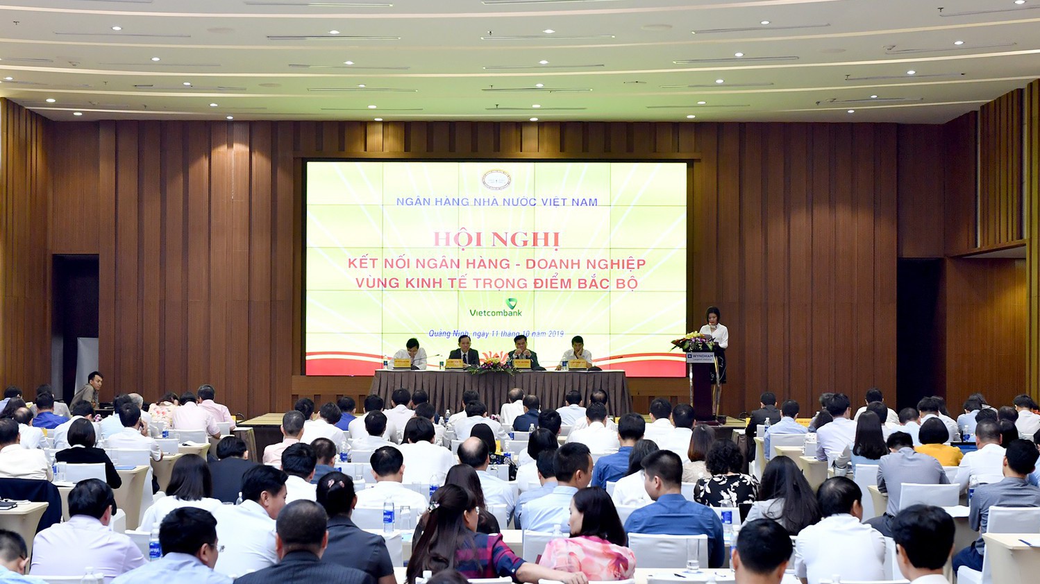 Toàn cảnh hội nghị 