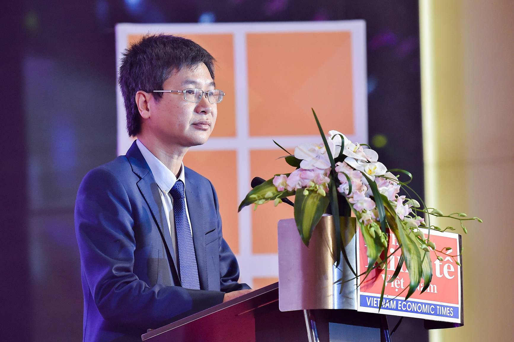 Toàn cảnh lễ vinh danh các Doanh nghiệp Rồng Vàng và Thương hiệu Mạnh Việt Nam  - Ảnh 3.