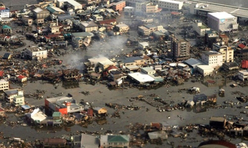 1.000 người có thể đã chết do động đất và sóng thần tại Nhật