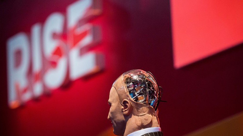 AIEQ có khả năng phân tích nhiều dữ liệu hơn con người và xây dựng một danh mục đầu tư hoàn hảo với 30 – 70 cổ phiếu.