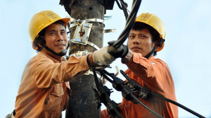 Thanh tra Chính phủ cùng Bộ Tài Chính và Bộ Công Thương được yêu cầu làm rõ về các thông tin liên quan đến điều chỉnh giá bán điện.