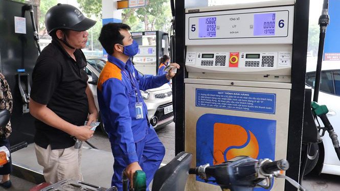 Giá xăng dầu đồng loạt giảm mạnh