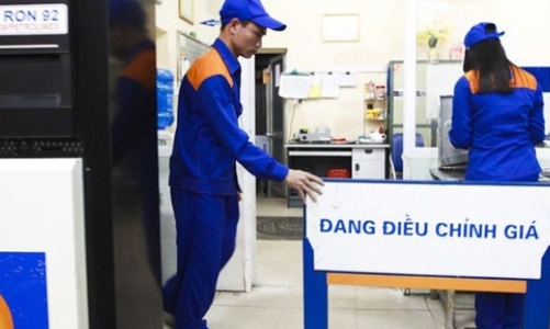 Giá xăng dầu tăng mạnh từ chiều 26/11