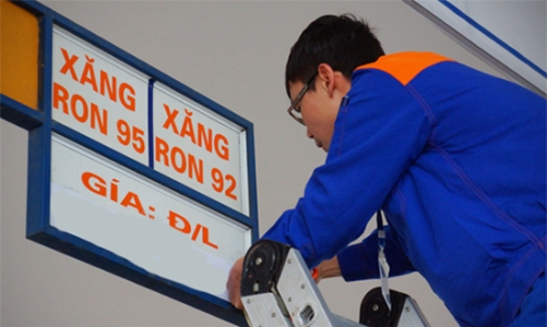 CPI tháng 8 tăng mạnh vì giá thuốc và xăng