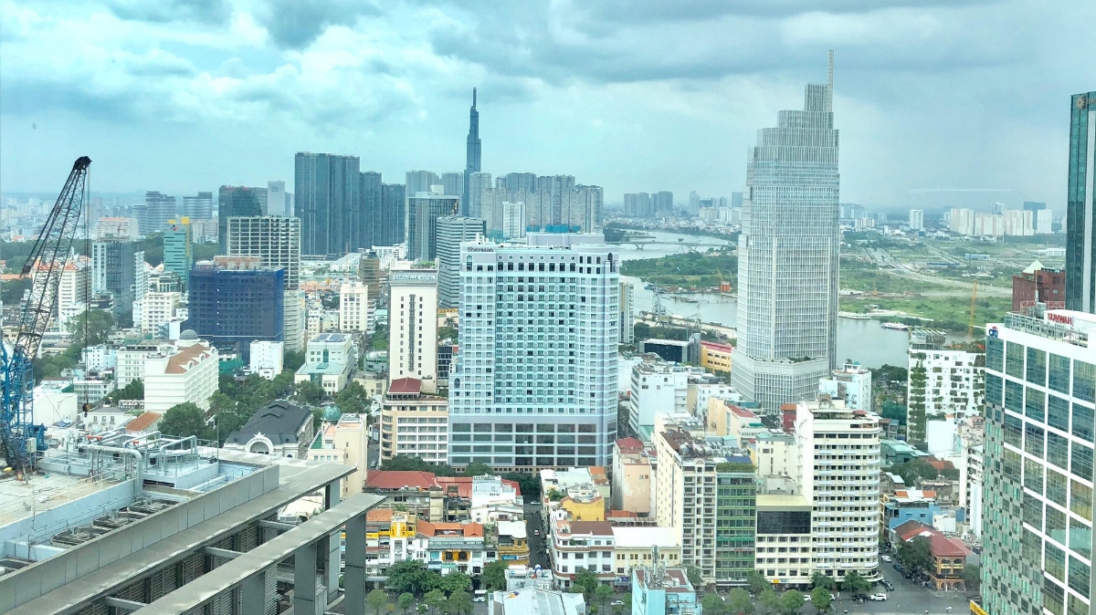 Với việc dân số gia tăng nhanh, Tp.HCM đang đứng trước áp lực giải quyết nhu cầu nhà ở cho người dân, đặc biệt nhóm người thu nhập thấp.