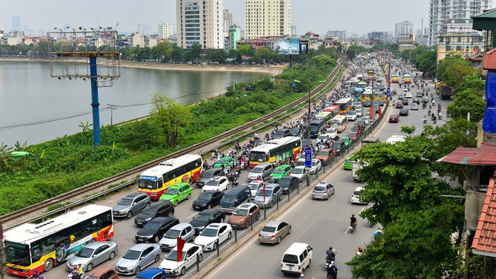 Kêu gọi là lựa chọn nhà đầu tư vào lĩnh vực hạ tầng giao thông đang là một trong những ưu tiên của Chính phủ.
