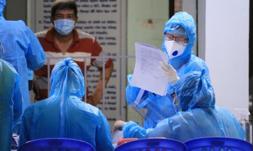 Ổ dịch tại Tp.HCM rất phức tạp, chưa xác định được nguồn lây  