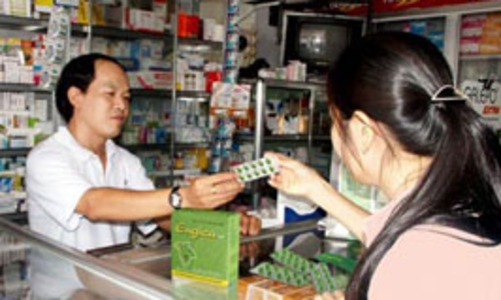 Hạn chế điều chỉnh giá thuốc đến hết 2010