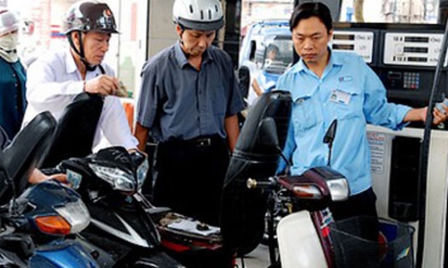 Hôm nay, Bộ Tài chính họp về giá xăng dầu