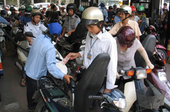 “Không có căn cứ” để lập quỹ bình ổn giá xăng dầu