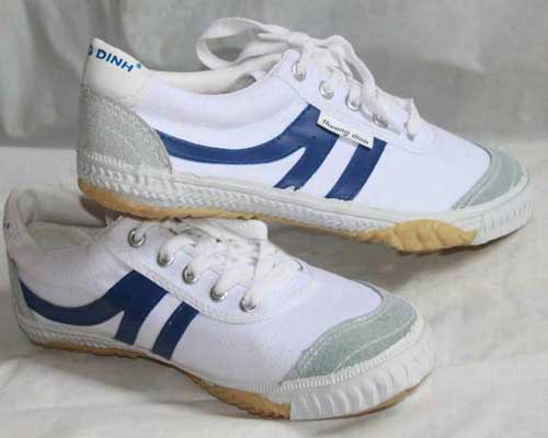 Giày Thượng Đình sẽ niêm yết trên sàn UpCoM và được Hà Nội chủ trương bán hết vốn trong thời gian tới.