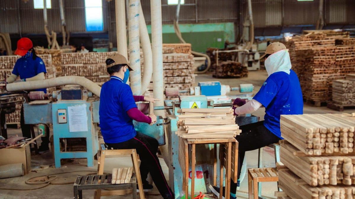 Tổng cục Lâm nghiệp đề ra mục tiêu đưa kim ngạch xuất khẩu lâm sản lên 12-13 tỷ USD vào năm 2020, và đến năm 2025 đạt 18-20 tỷ USD.