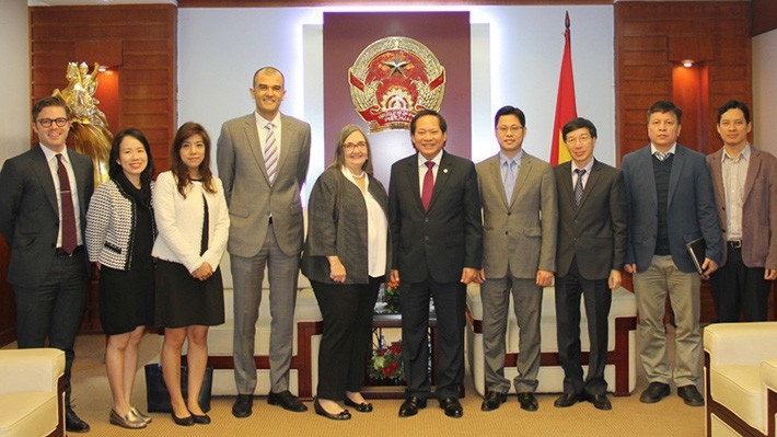 Bộ trưởng Bộ Thông tin và Truyền thông cùng đoàn công tác cấp cao của Google.