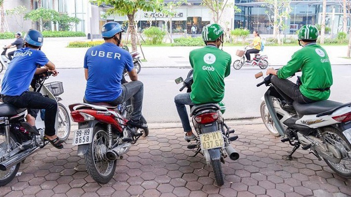 Hiệp hội Taxi ba miền mong muốn Bộ Công Thương nhanh chóng xem xét, xác minh đưa ra kết luận điều tra vụ Grab mua lại Uber.