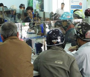 Huy động vốn thuận lợi hơn, vốn khả dụng của hệ thống đã dư thừa.