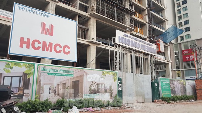 Tổ hợp văn phòng và nhà ở Housinco Tân Triều, huyện Thanh Trì, Hà Nội do Công ty Cổ phần Tập đoàn Housinco làm chủ đầu tư.