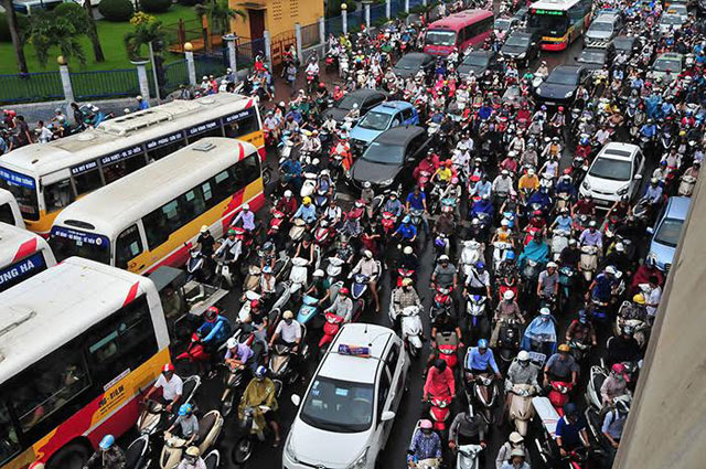 Hà Nội chính thức thông qua đề án cấm xe máy từ năm 2030.