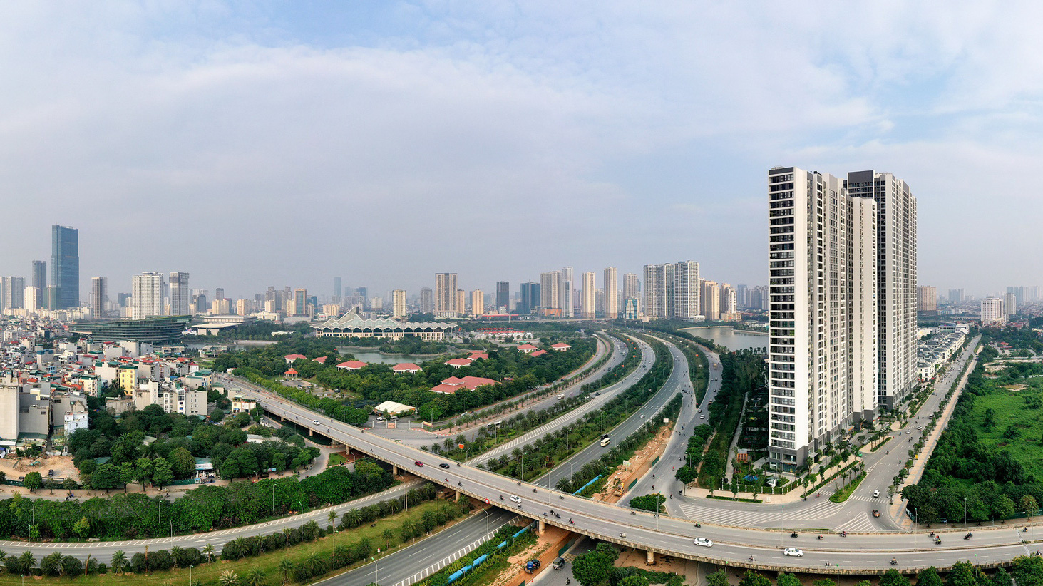 Hạ tầng đồng bộ, hiện đại đã đưa Mỹ Đình "bứt tốc" trong hơn 1 thập kỷ qua.